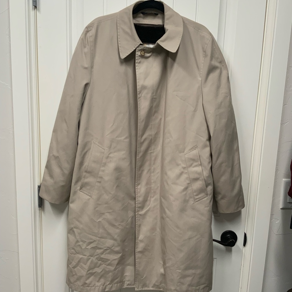 Clipper Mist Beige trench coat